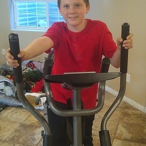 Pro_from 600 dollar I'm selling it  for 500 dollar